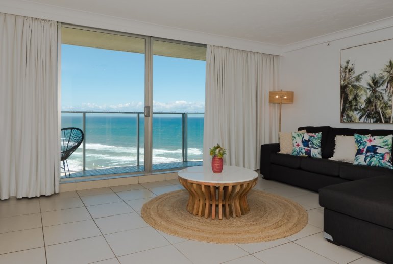 Surfers Paradise Apartments Hi Surf Beachfront Resort